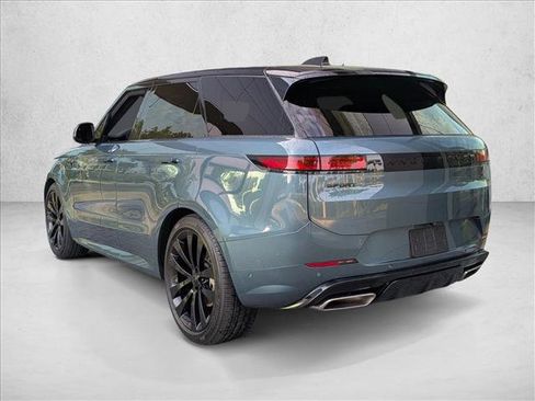 Used 2026 Land Rover Range Rover Sport Dynamic SE AWD/4WD image 7
