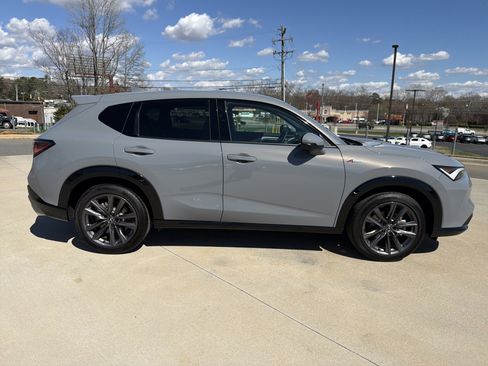 Used 2025 Acura ADX A-Spec image 11