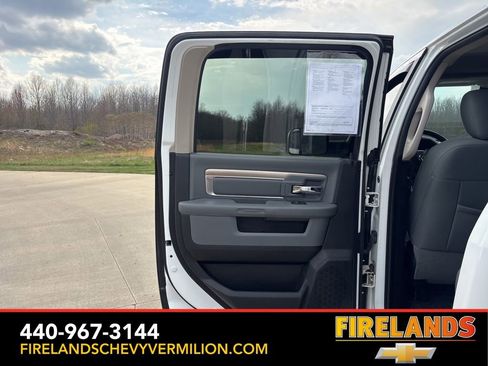 Used 2018 RAM 2500 Big Horn AWD/4WD image 43