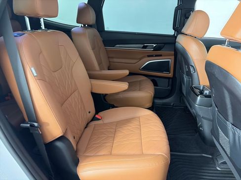Used 2025 Kia Telluride SX X-Line image 29