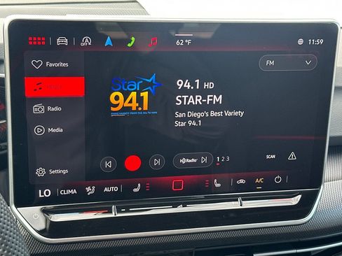 New 2026 Volkswagen GTI SE FWD image 18