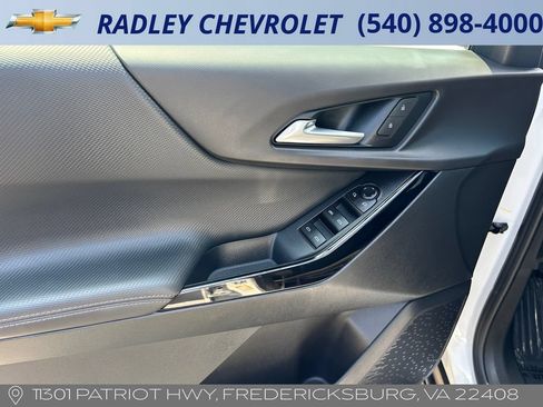 Certified 2026 Chevrolet Equinox LT AWD/4WD image 5