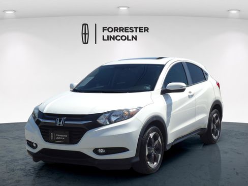 Used 2018 Honda HR-V EX image 7