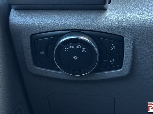 Used 2018 Ford F350 XLT w/ Camper Package image 30