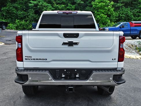 New 2026 Chevrolet Silverado 2500 LT w/ All Star Edition AWD/4WD image 7