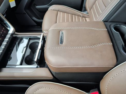New 2026 GMC Yukon Denali Ultimate AWD/4WD image 30