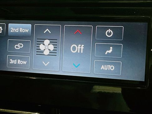 Used 2023 Lincoln Aviator Reserve w/ Equipment Group 201A AWD/4WD image 27