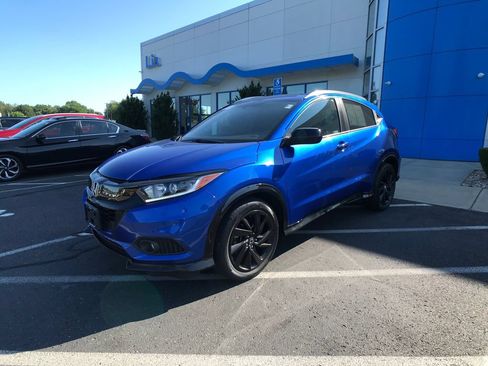 Certified 2022 Honda HR-V Sport image 7