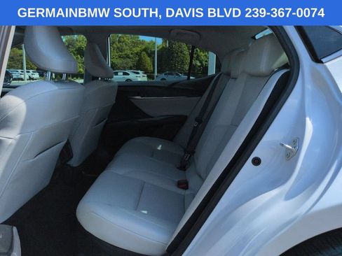 Used 2025 Toyota Camry XLE w/ Premium Plus Package FWD image 16