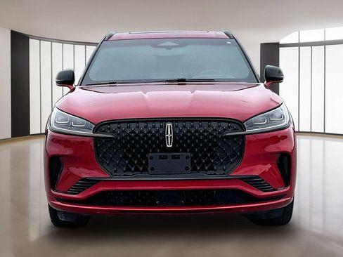 Used 2025 Lincoln Aviator Reserve w/ Equipment Group 201A AWD/4WD image 3