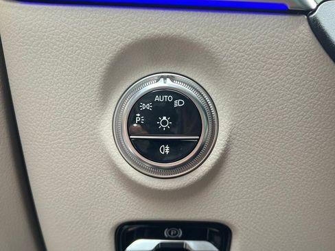 Used 2026 Mercedes-Benz C 300 C 300 4D Sedan image 13