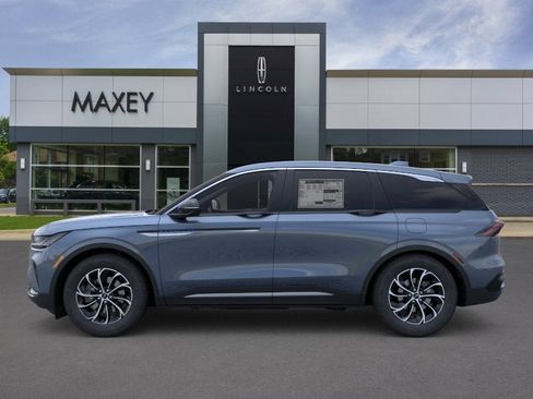 New 2026 Lincoln Nautilus Premier w/ Equipment Group 102A AWD/4WD image 3