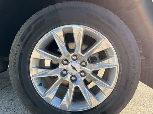 Used 2019 Chevrolet Silverado 1500 LTZ w/ LTZ Premium Package image 25