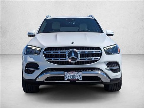 Certified 2025 Mercedes-Benz GLE 450e 4MATIC image 2