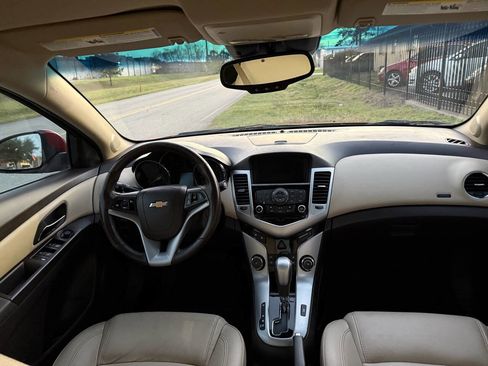 Used 2014 Chevrolet Cruze Diesel image 26