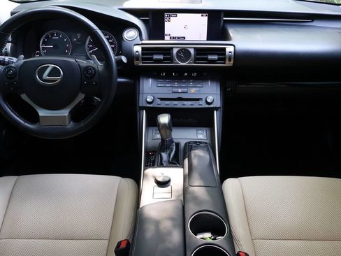 Used 2015 Lexus IS 250 AWD w/ Navigation System Package image 15