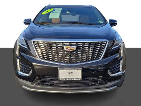 Used 2021 Cadillac XT5 Premium Luxury image 2