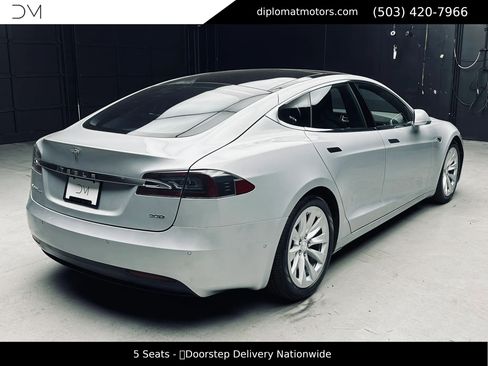 Used 2016 Tesla Model S 90D AWD/4WD image 7