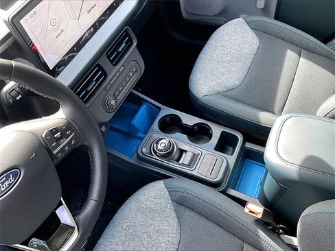 New 2025 Ford Maverick XLT w/ XLT Luxury Package image 9