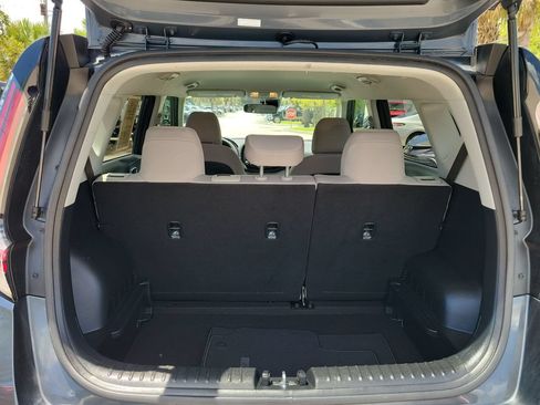 Certified 2024 Kia Soul LX FWD image 29