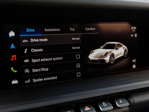 Certified 2025 Porsche 911 Carrera 4 GTS AWD/4WD image 32