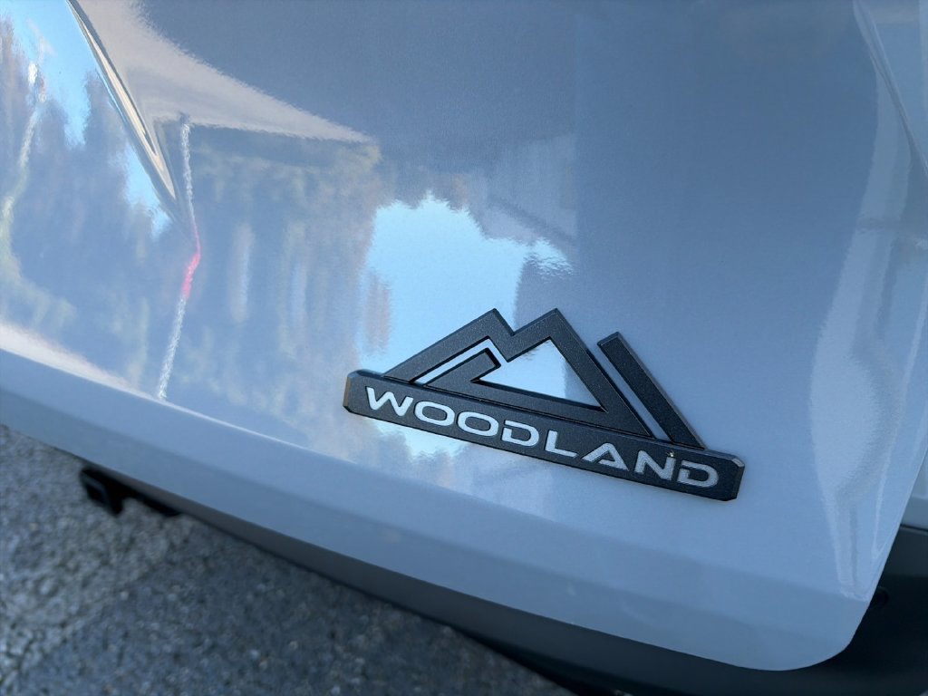 New 2026 Toyota Sienna XLE Woodland Edition AWD/4WD image 34