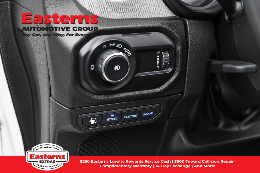 Used 2024 Jeep Wrangler Unlimited AWD/4WD image 24