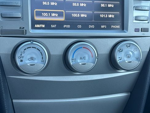 Used 2011 Toyota Camry SE image 26