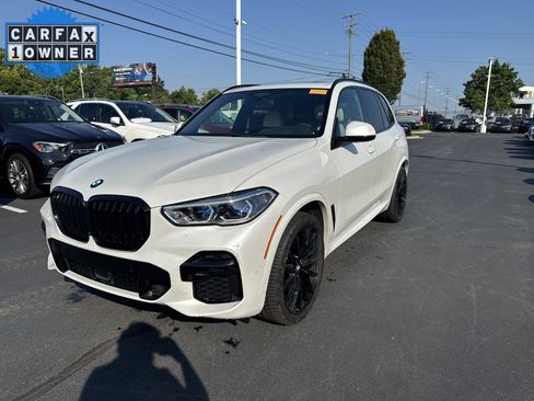 Used 2022 BMW X5 xDrive40i w/ M Sport Package AWD/4WD image 5