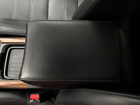Used 2022 Honda CR-V Touring image 20