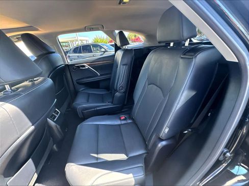 Used 2021 Lexus RX 350L Premium w/ Premium Package AWD/4WD image 25