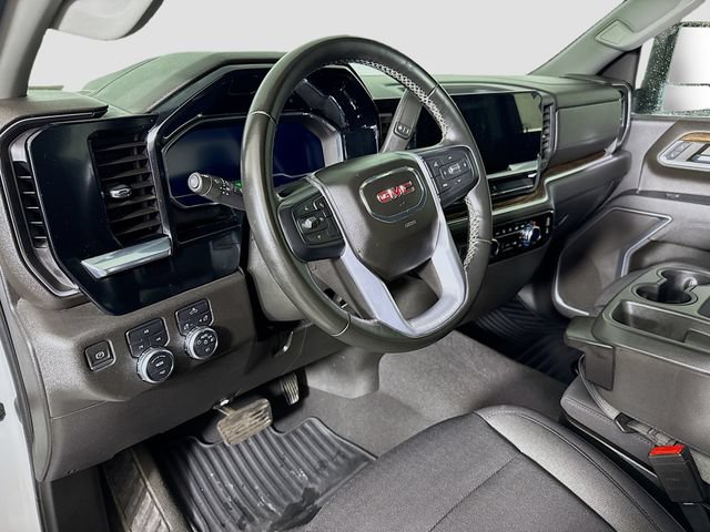 Used 2024 GMC Sierra 3500 SLE w/ SLE Convenience Package AWD/4WD image 9