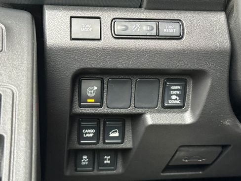 Used 2023 Nissan Frontier PRO-4X w/ Pro Convenience Package image 30