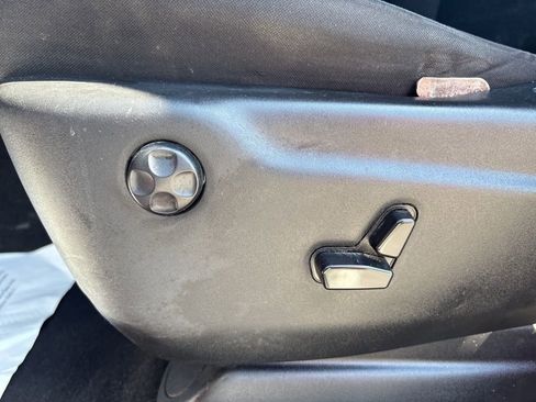 Used 2023 Dodge Durango GT image 26