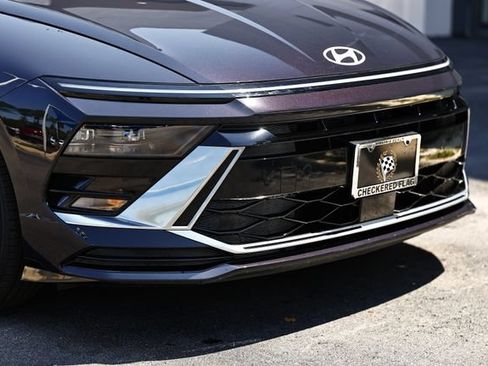 Certified 2025 Hyundai Sonata SEL FWD image 2