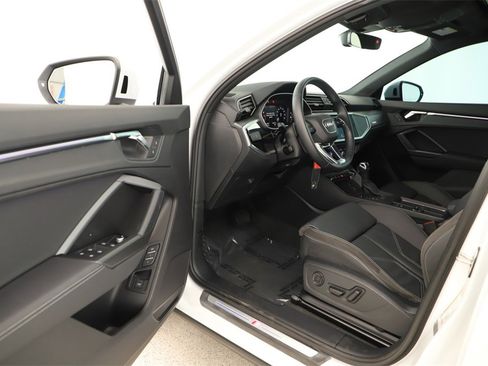 Certified 2022 Audi Q3 2.0T Premium Plus image 14