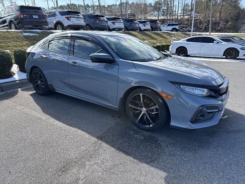 Used 2021 Honda Civic Sport Touring image 2
