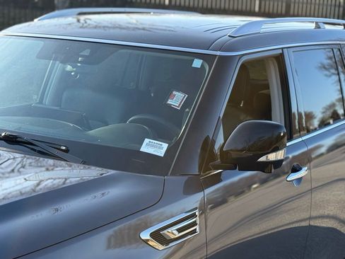 Used 2023 INFINITI QX80 Premium Select w/ Cargo Package image 16