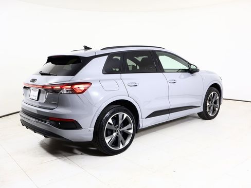 Used 2024 Audi Q4 e-tron Premium Plus image 18