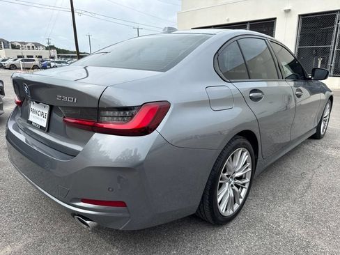 Used 2023 BMW 330i Sedan w/ Premium Package RWD image 6