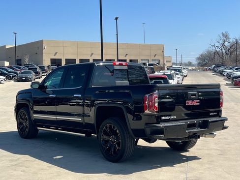 Used 2018 GMC Sierra 1500 Denali w/ Denali Ultimate Package image 10