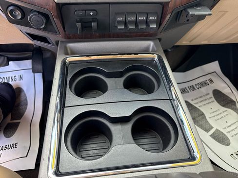 Used 2016 Ford F250 Lariat w/ Chrome Package AWD/4WD image 38