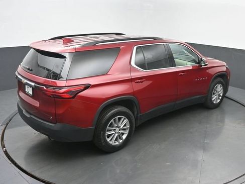 Used 2022 Chevrolet Traverse LT AWD/4WD image 38