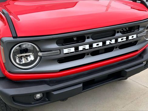 Used 2024 Ford Bronco Big Bend image 28