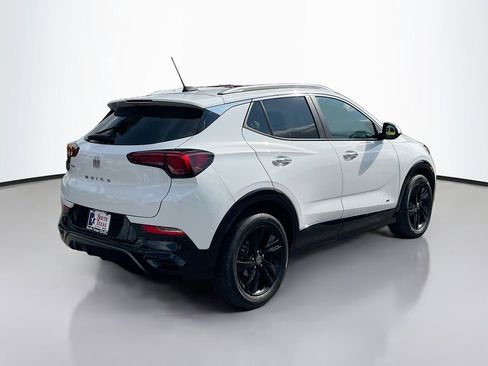 Used 2025 Buick Encore GX Sport Touring image 7