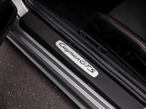 Certified 2024 Porsche 718 Cayman GTS image 25