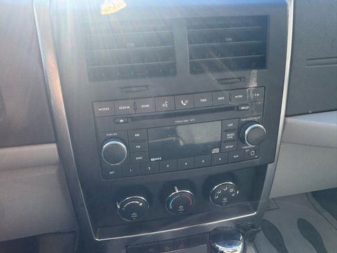 Used 2008 Jeep Liberty Sport w/ Popular Equipment Group image 20