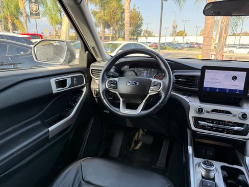 Used 2023 Ford Explorer XLT w/ Equipment Group 202A image 24