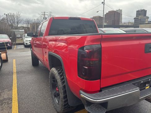 Used 2017 GMC Sierra 1500 SLE image 6