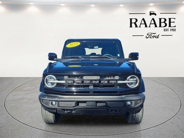 Used 2023 Ford Bronco Outer Banks AWD/4WD image 2